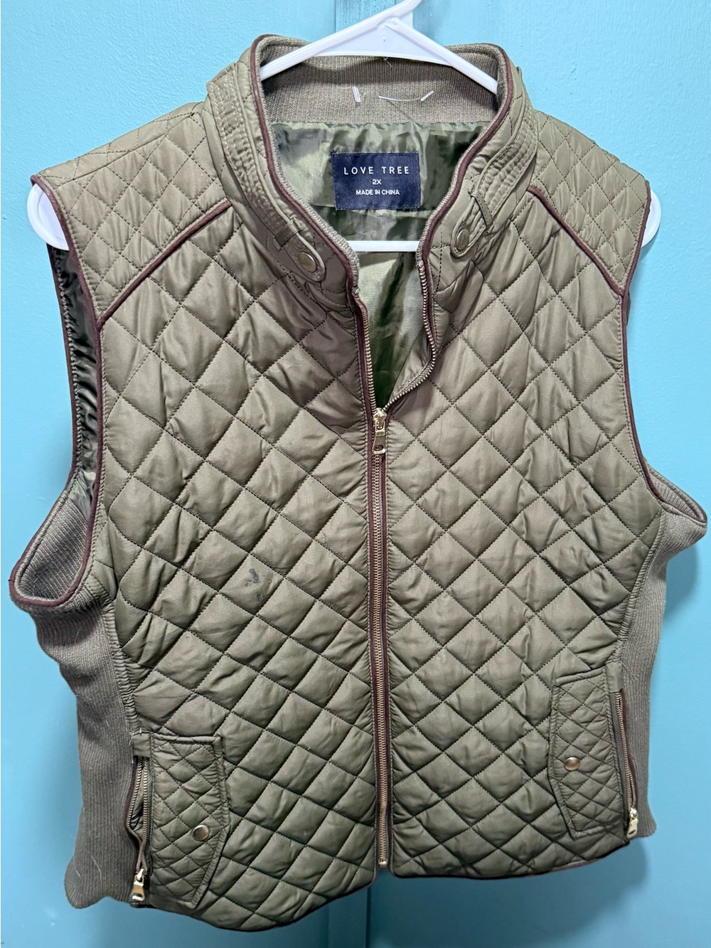 Love Tree Quilted Olive Green Sleeveless Vest
